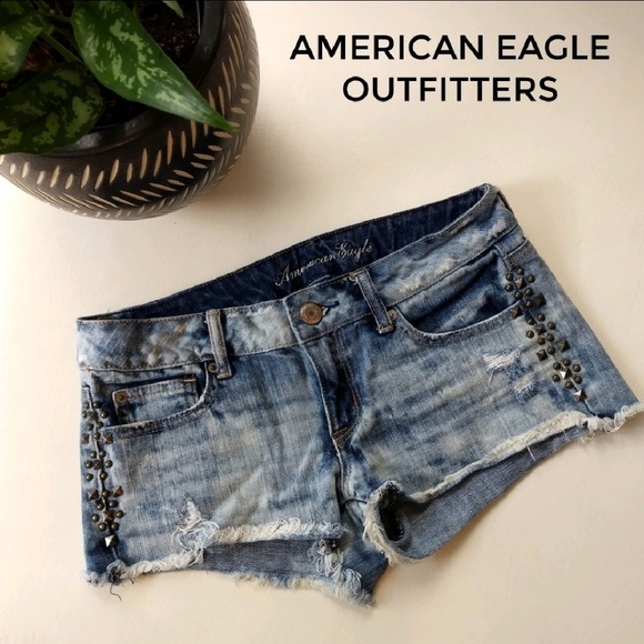 American Eagle Outfitters Pants - 🔸 Reserved 🔸AEO Studded Acid Washed Shorts